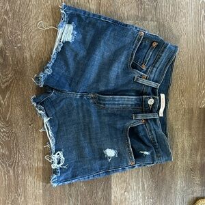 Levi Jean shorts high waisted
